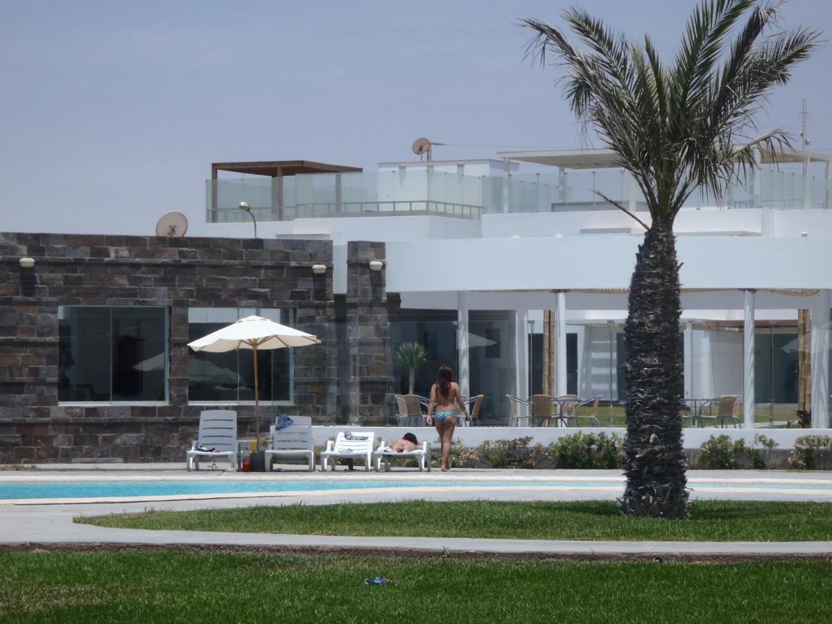Apartment Tower Front Paracas